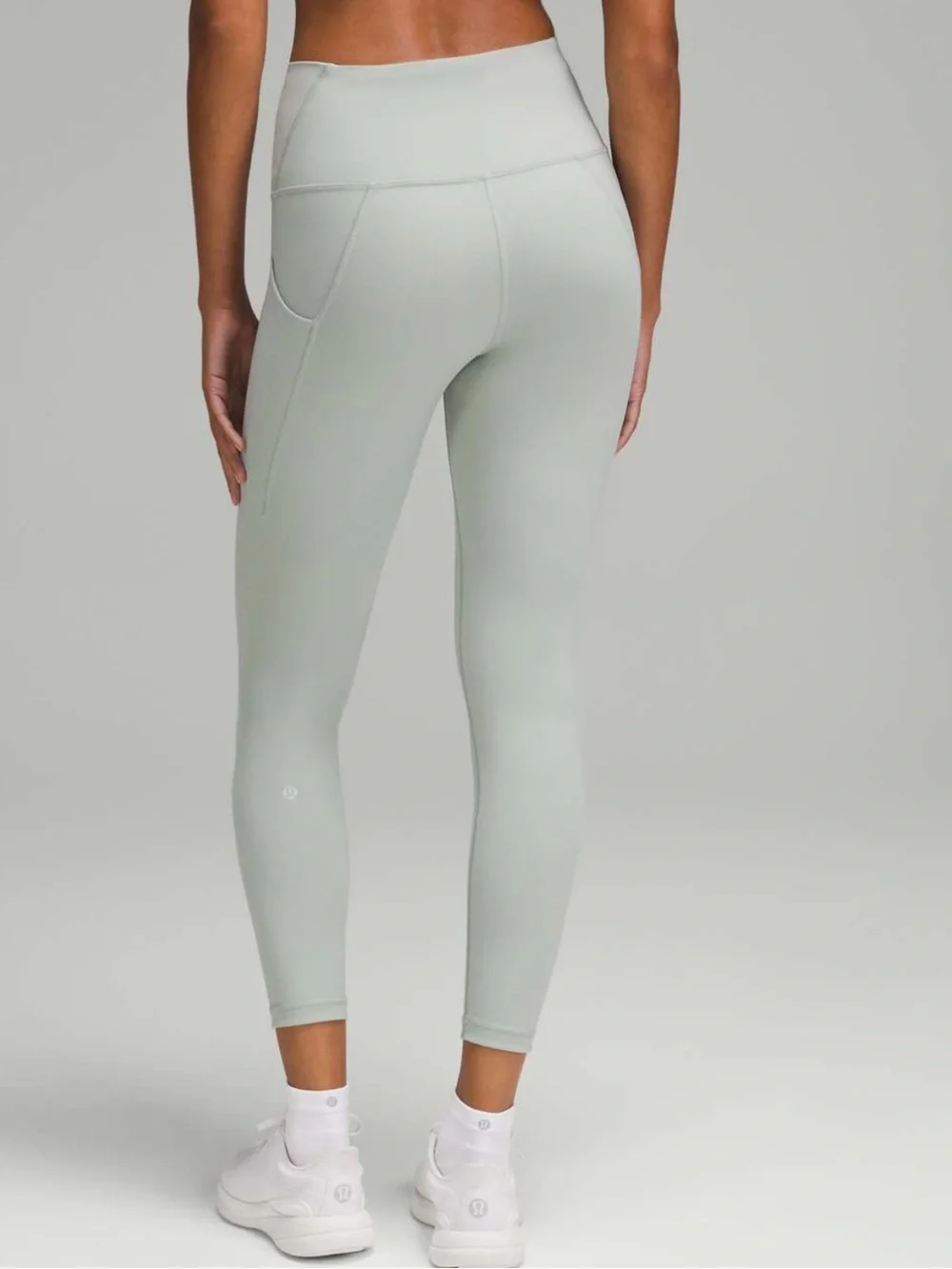 Lululemon Wunder Train High-Rise Tight with Pockets 25